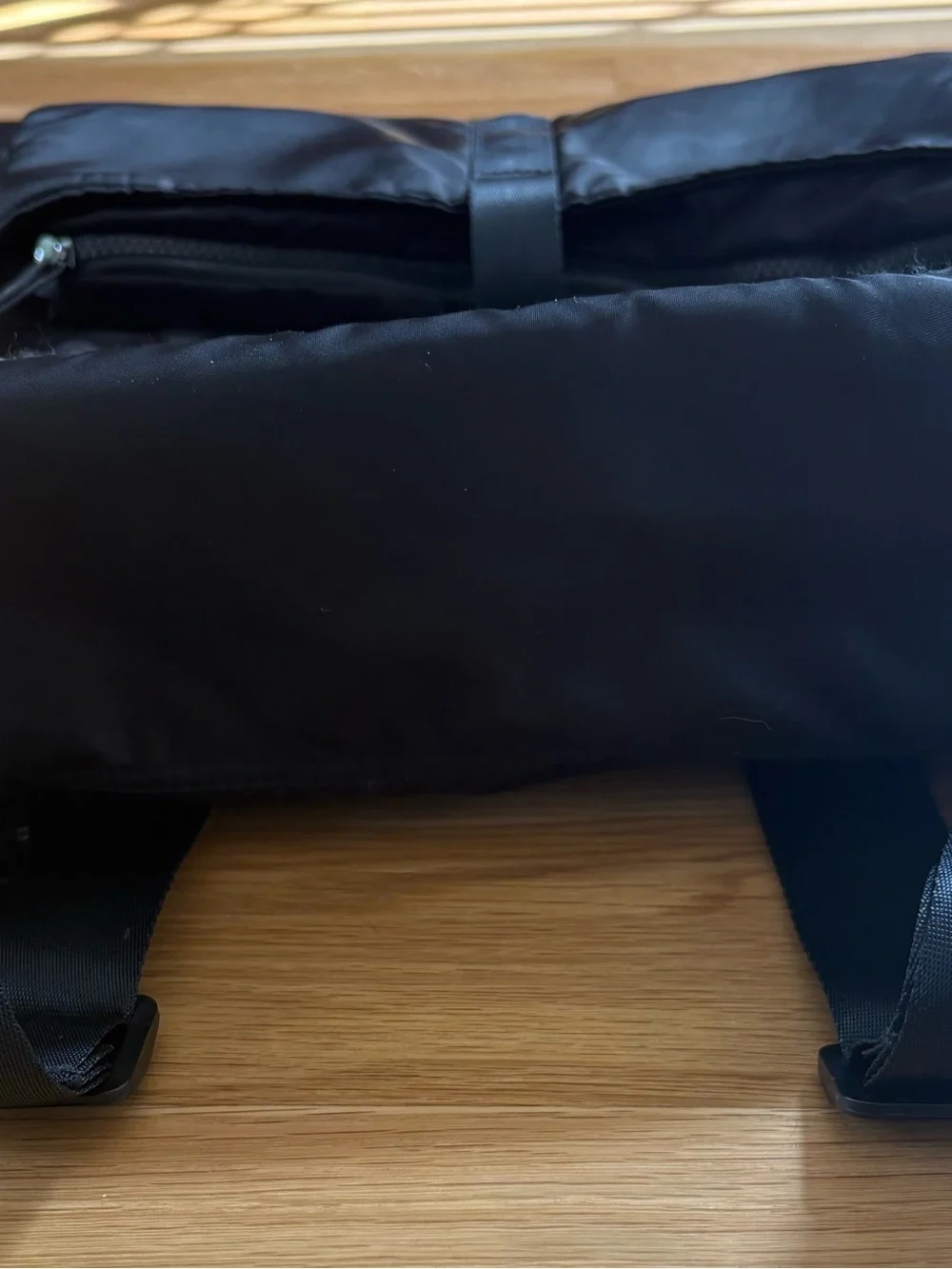 GAIAM Black Nylon Everyday Roll-Top Backpack